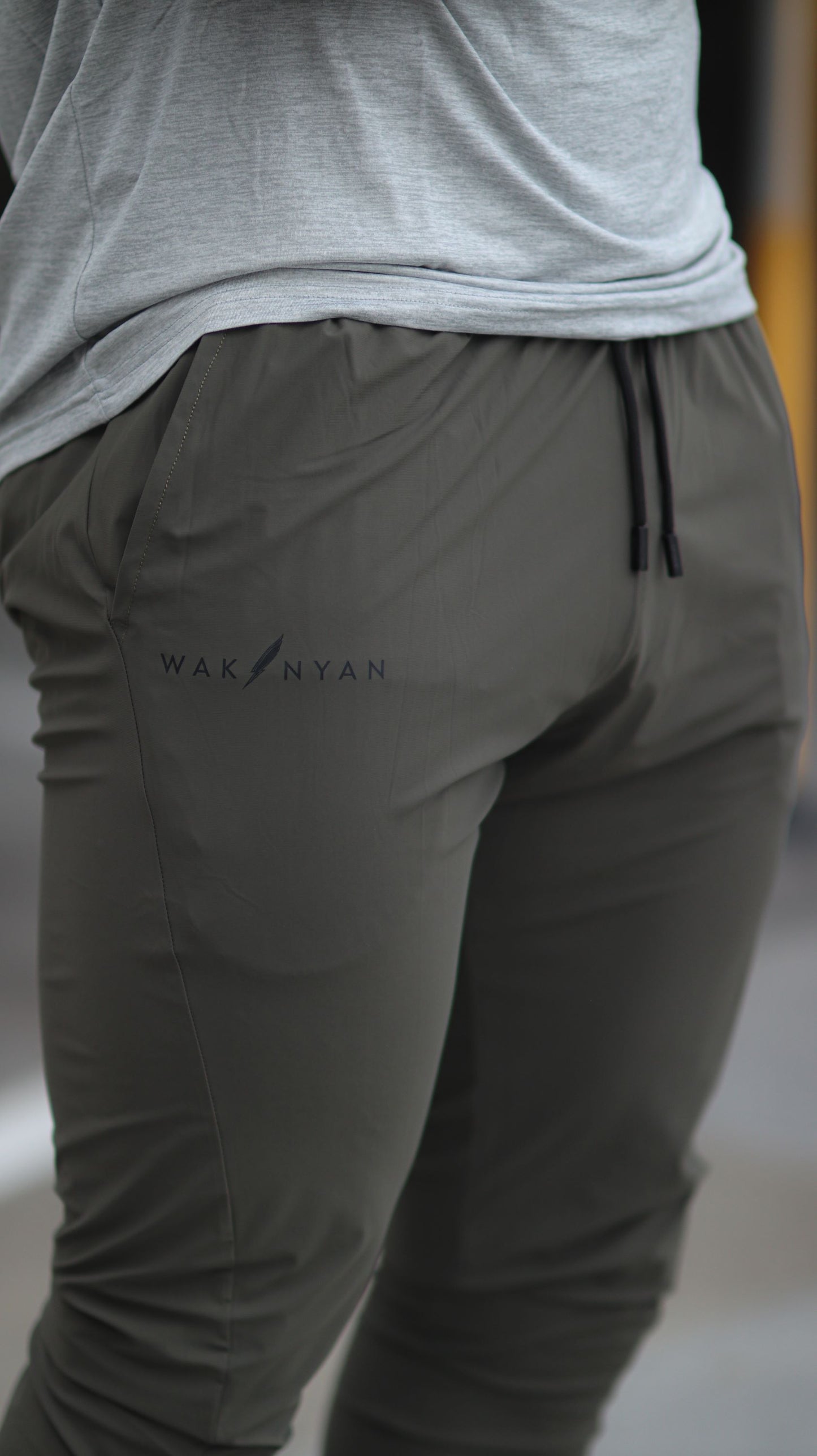 Men's V1 Joggers